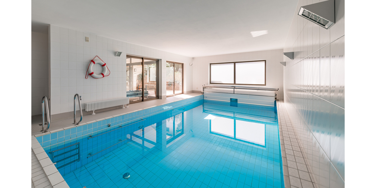 Schwimmbad