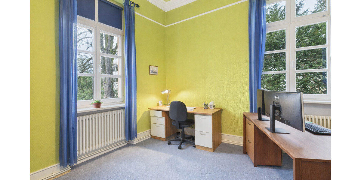 Erdgeschoss Zimmer 2 - Villa in Wiesbaden