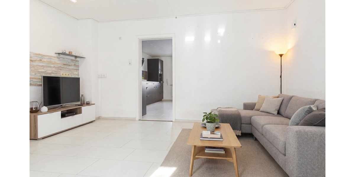 Rodgau DHH - EG Wohnzimmer virtuell eingerichtet