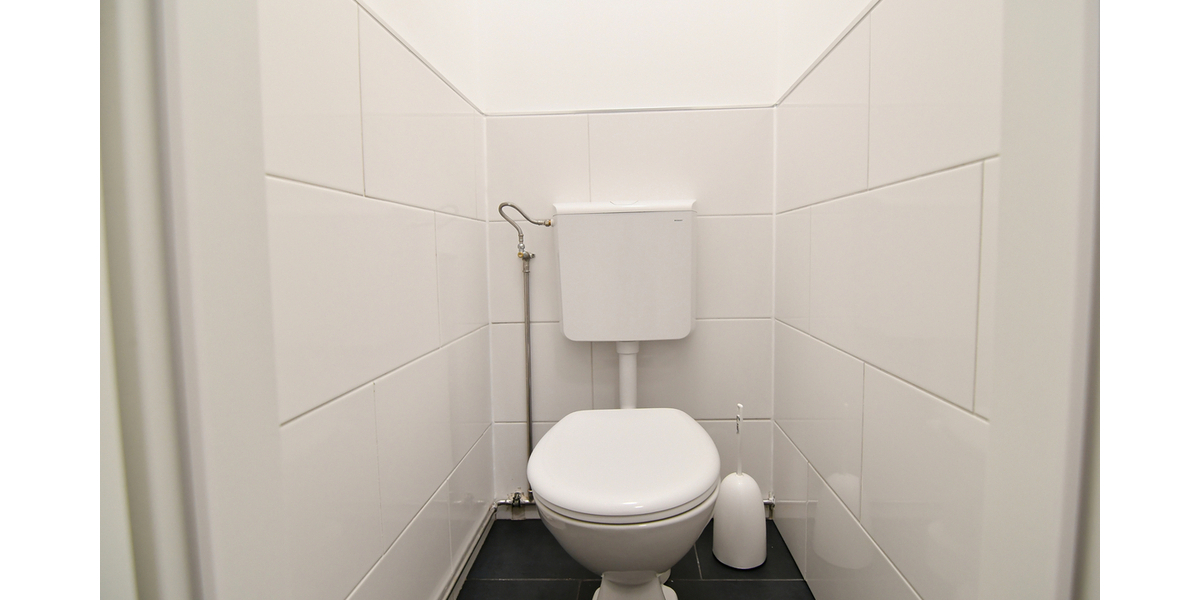 WC 2