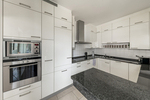 LUXURIÖSES HAUS IN HAUS ANWESEN MIT INDOOR-POOL IN TOPLAGE VOM KÖNIGSTEINER JOHANNISWALD - Anwesen Königstein | Angebot:26441626