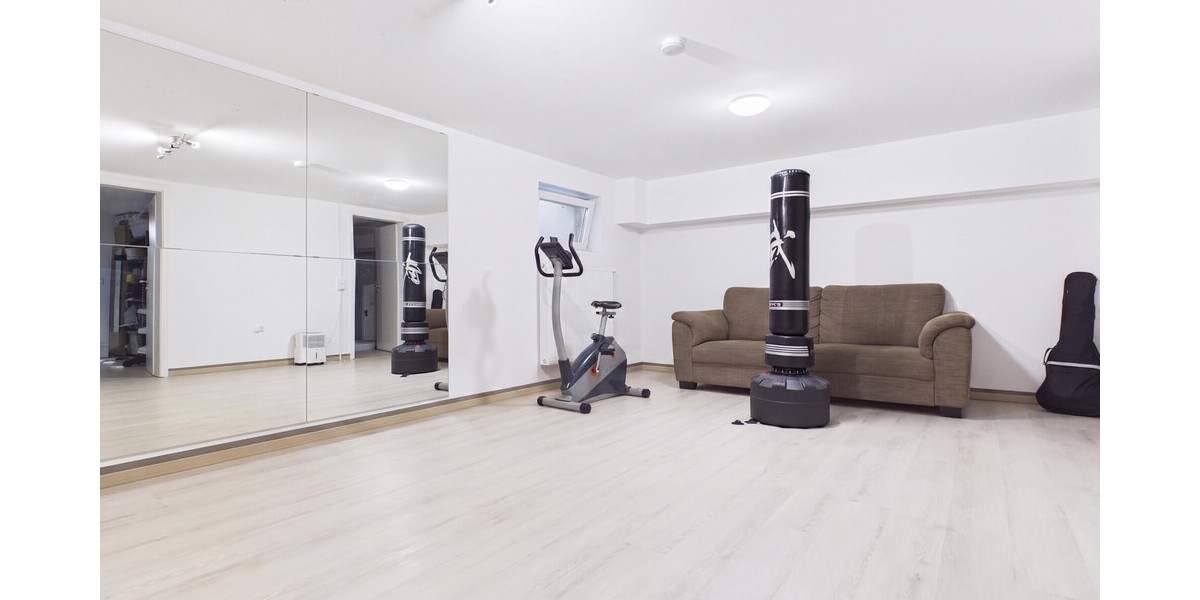 Fitness Raum Kellergeschoss