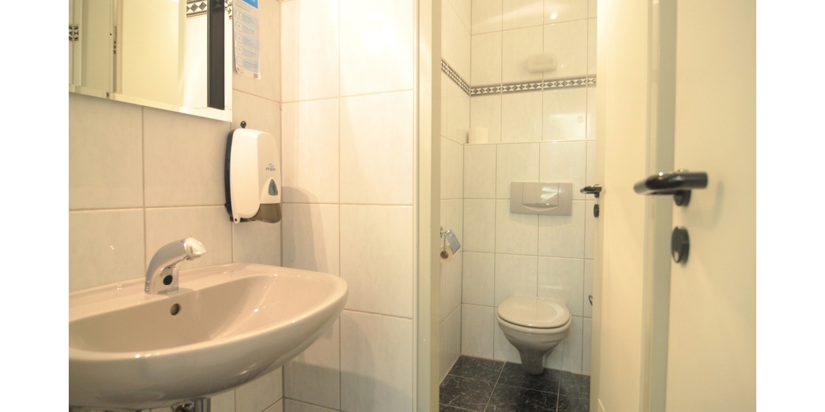 WC 2